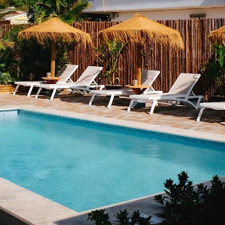Tiki Blou - Mini Resort Centraal Gelegen Tussen Mambo Beach & Jan Thiel 빌렘스타트 외부 사진